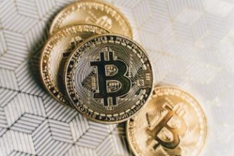 派币是什么公司发行的？